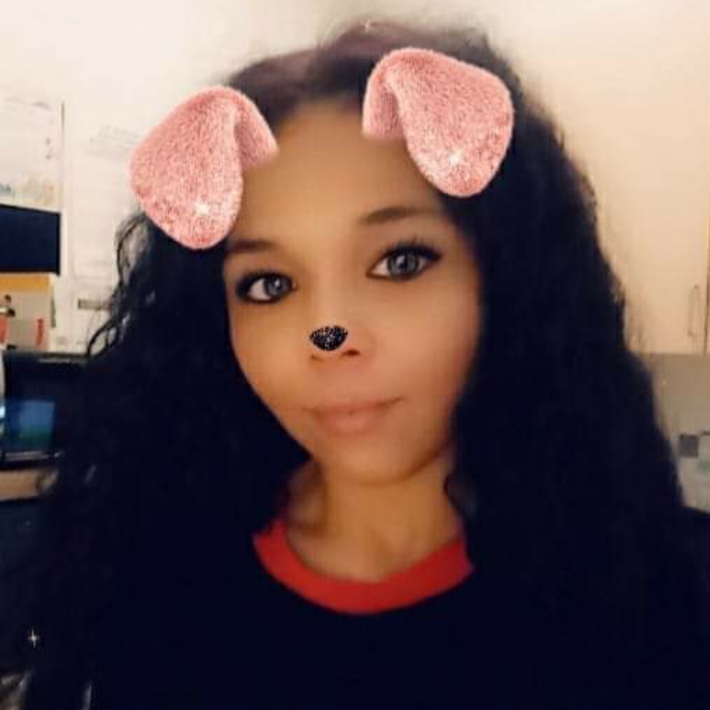 Meet your Posher, Erika
